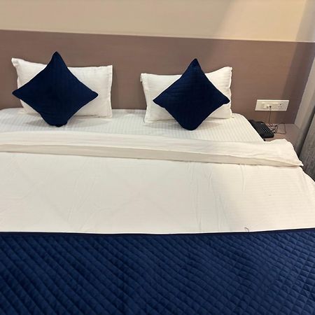 Hotel Sisodiya Palace Khātu Eksteriør billede