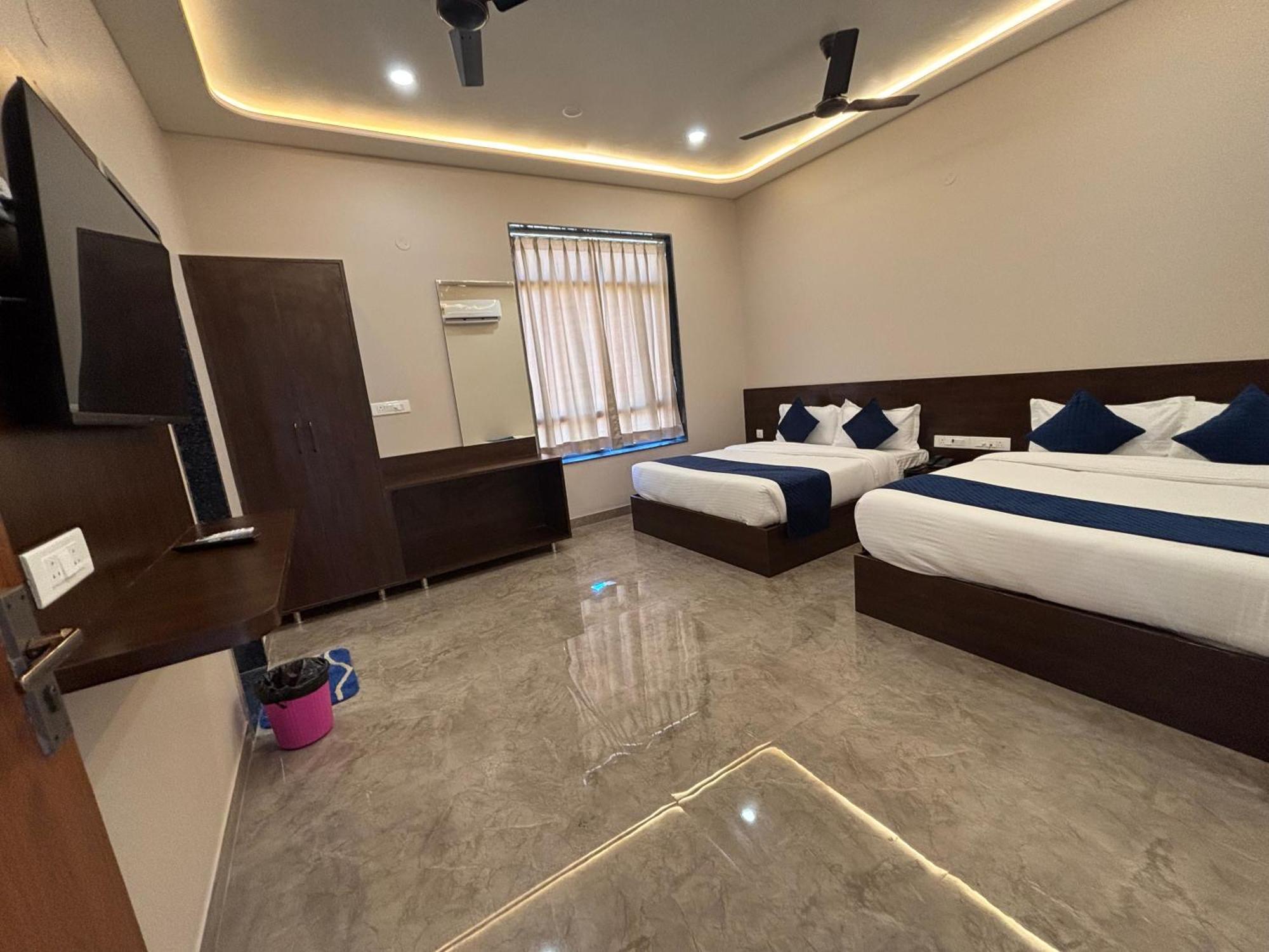 Hotel Sisodiya Palace Khātu Eksteriør billede