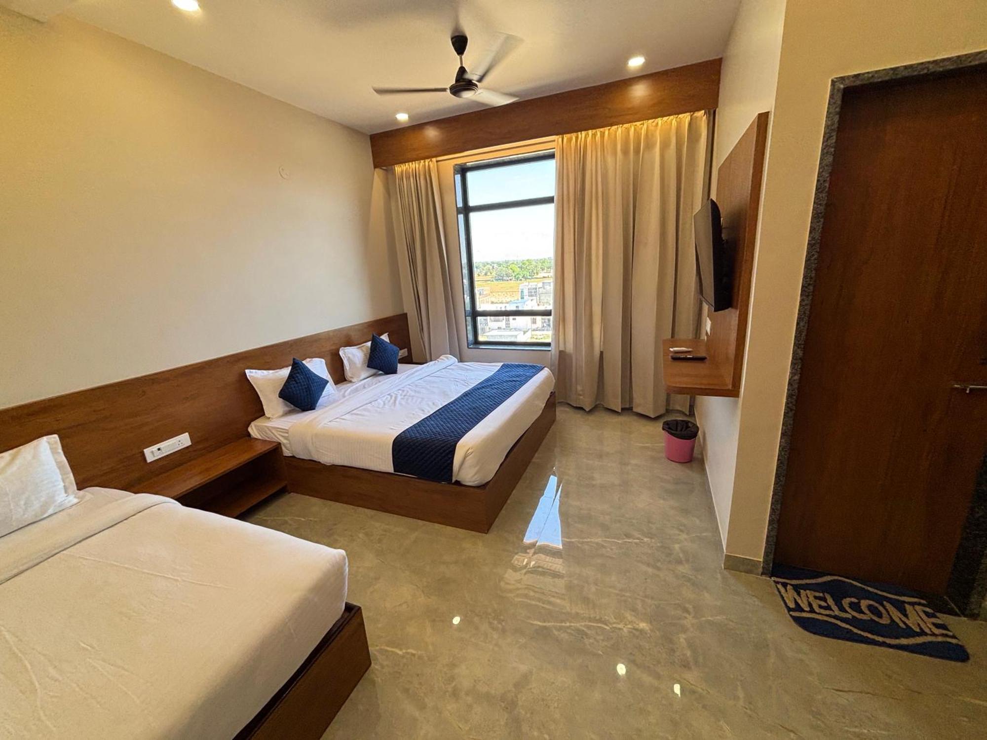 Hotel Sisodiya Palace Khātu Eksteriør billede